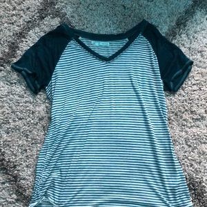 Maurices V-neck tee